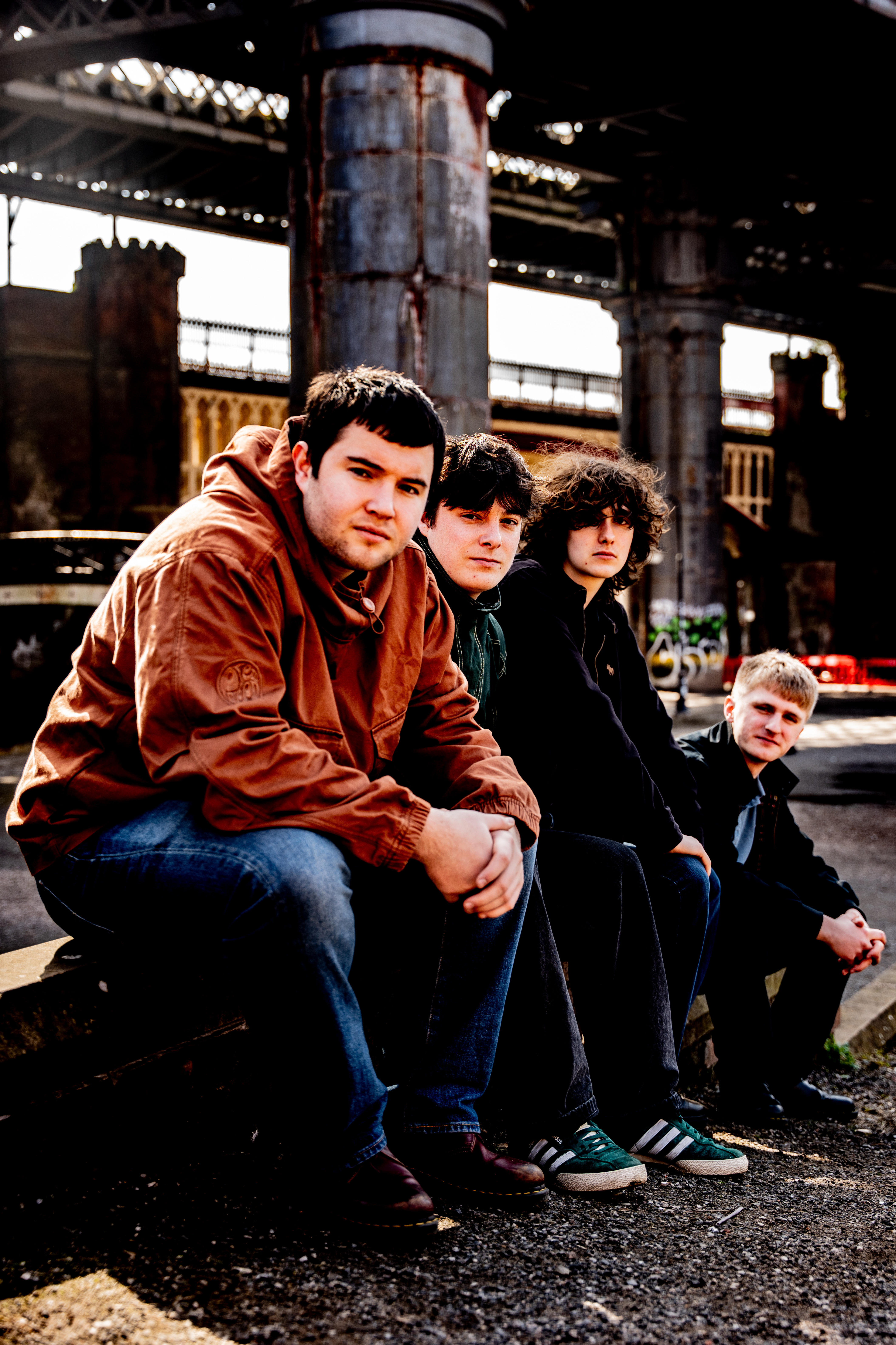 Headfirst (NL) + The Social Club